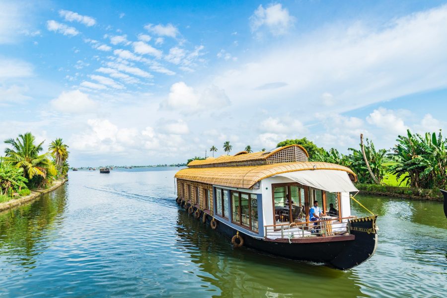 Kerala Honeymoon Package