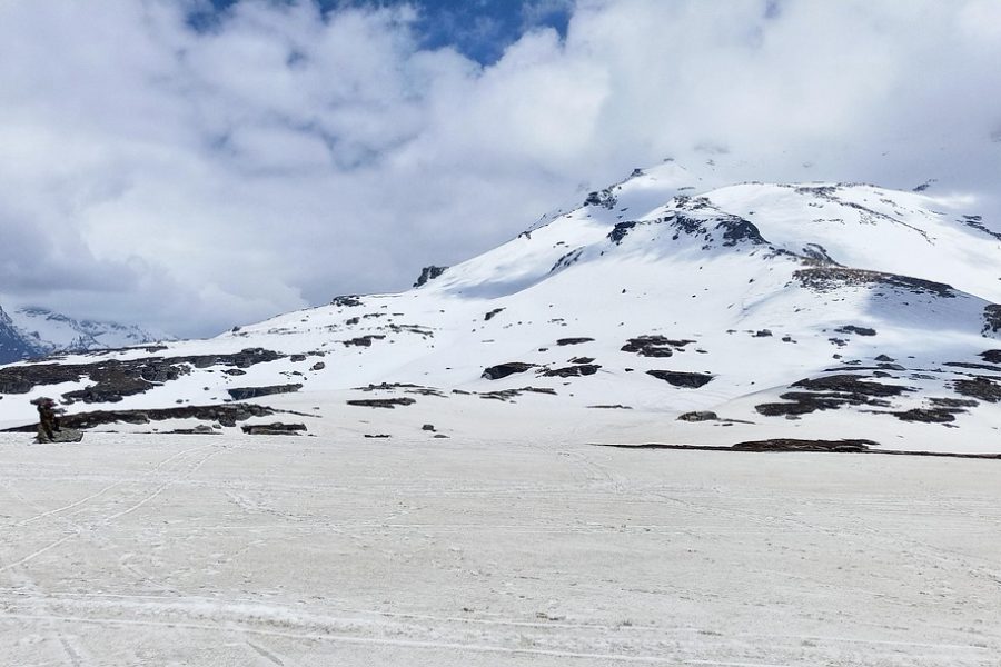 Manali Tour Packages From Delhi by Volvo