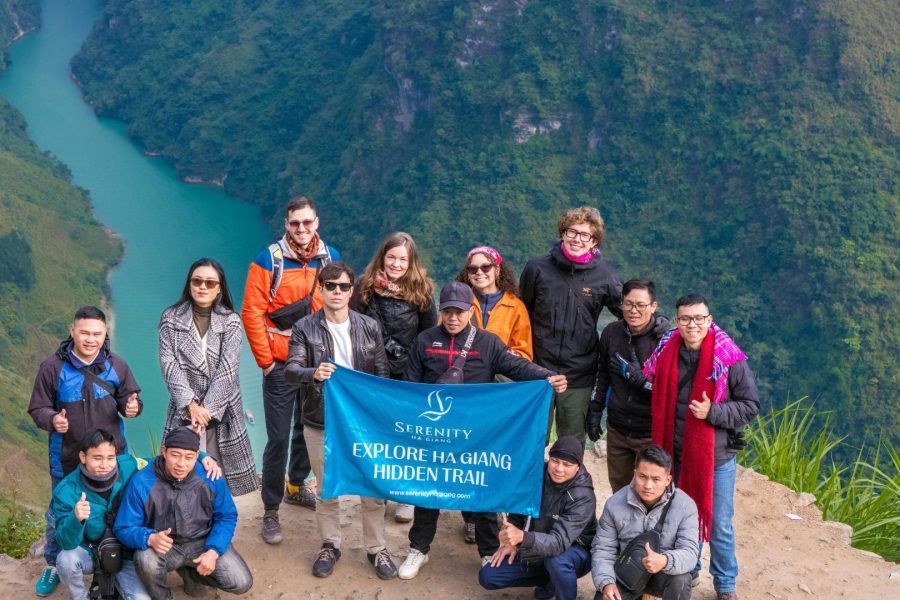 Mussoorie Group Tour Deal – Perfect Hill Getaway for Friends & Families