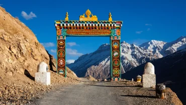 Spiti Valley vs Ladakh – Which One is Better in 2026?