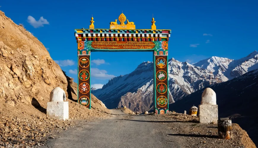 Spiti Valley vs Ladakh – Which One is Better in 2026?