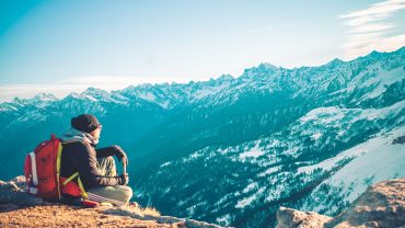 Manali Tour Packages 2026: Complete Travel Guide for Couples, Families & Solo Travelers