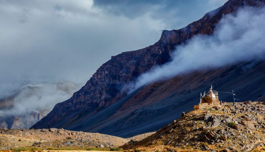 Spiti Valley vs Ladakh: Which Road Trip is Better in 2026?