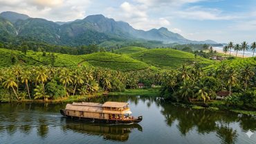 Kerala Tour Packages for December 2026: Best Places, Itinerary, Prices & Travel Tips